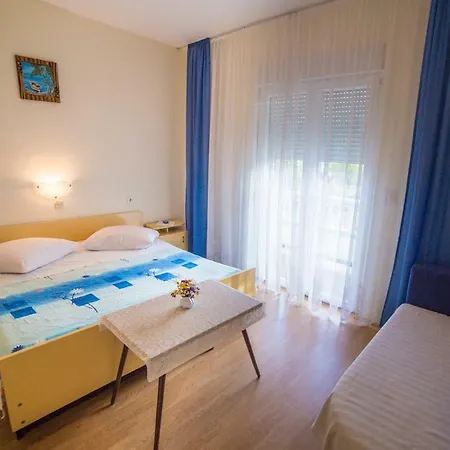 Violet Apartment *